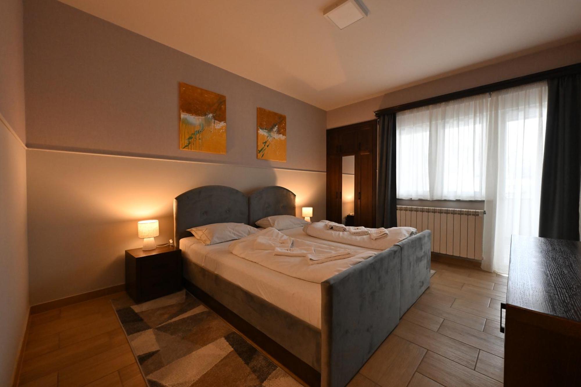 Hotel Lane Sjenica Bagian luar foto