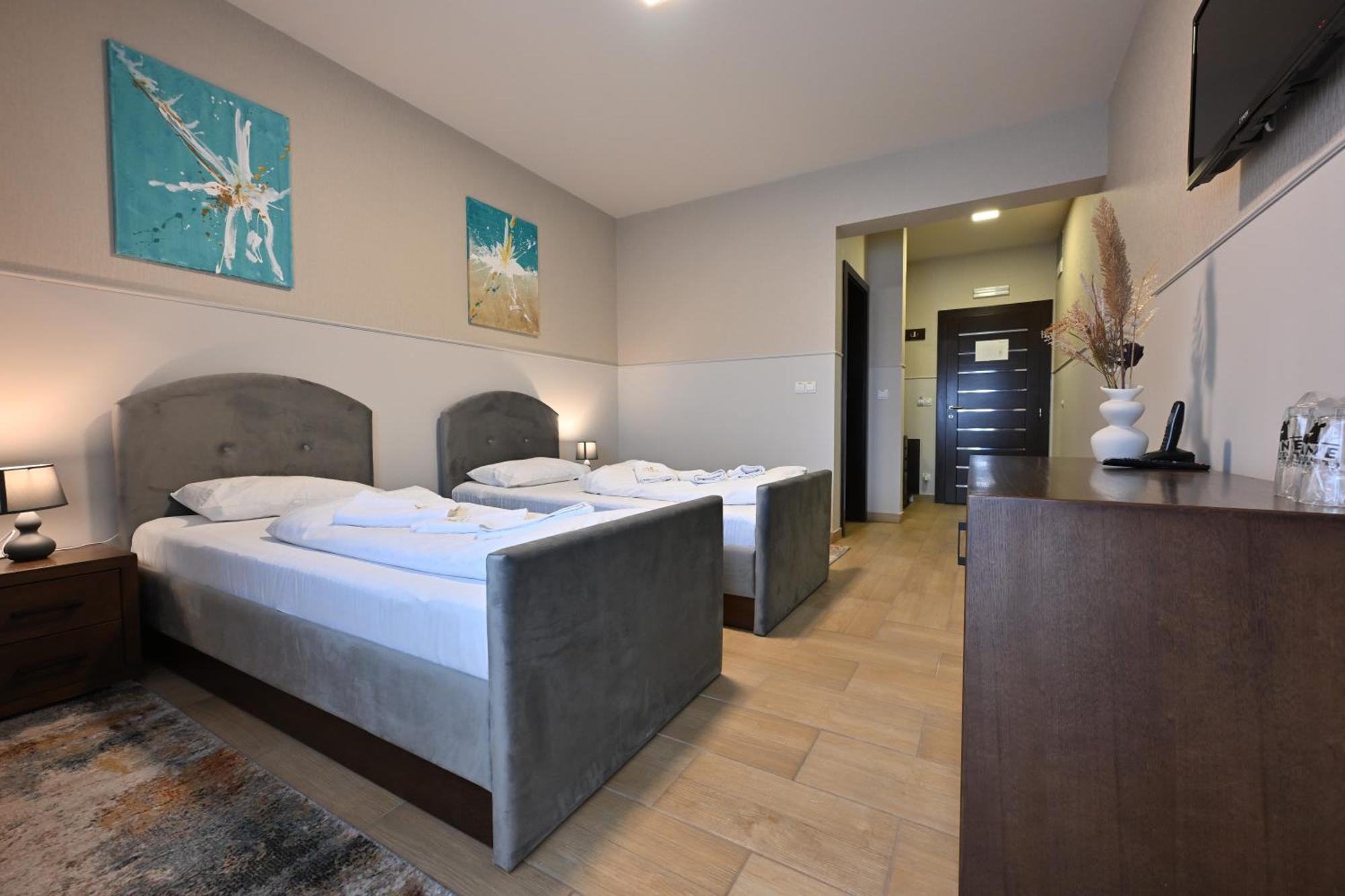 Hotel Lane Sjenica Bagian luar foto