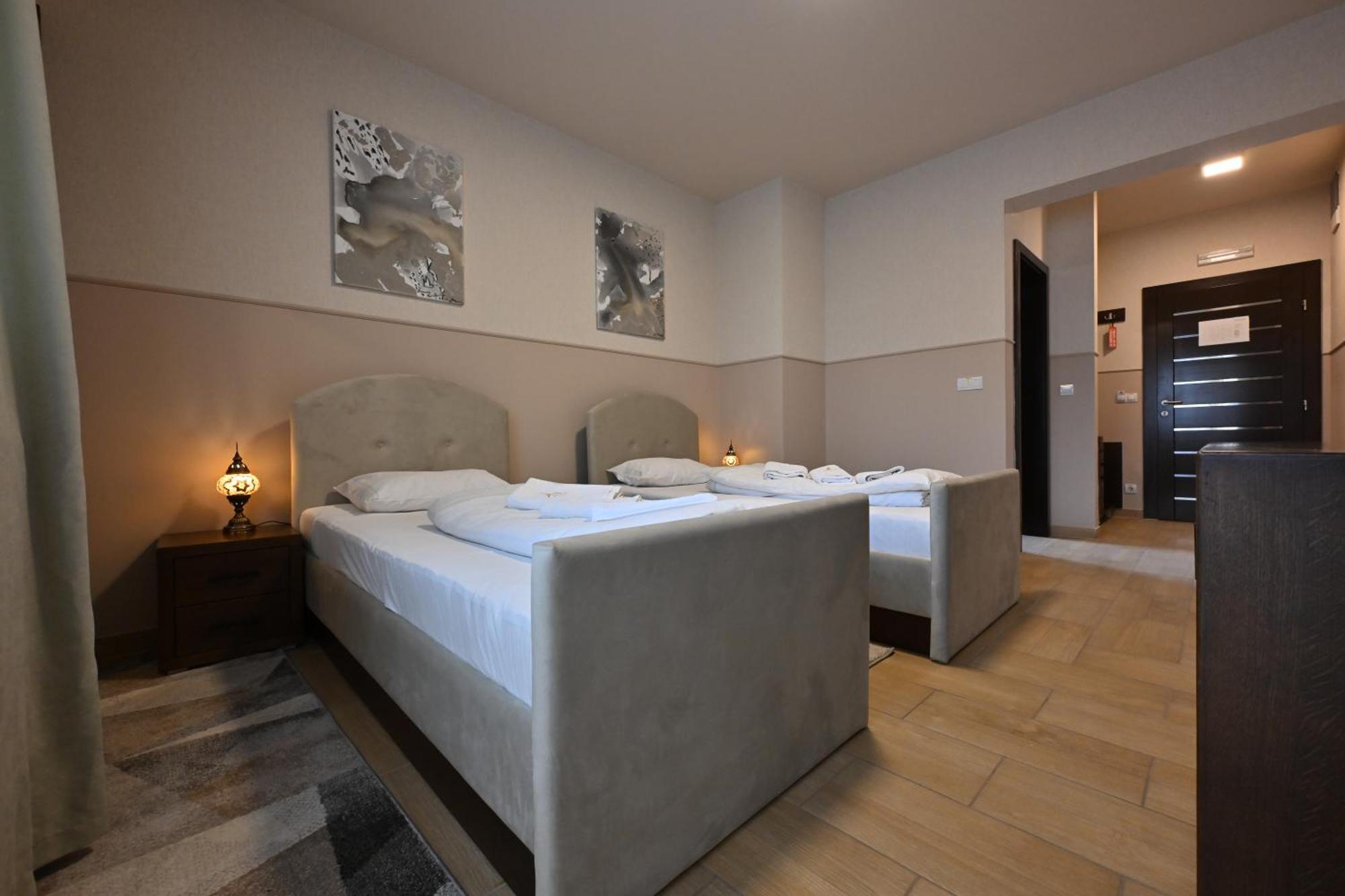 Hotel Lane Sjenica Bagian luar foto
