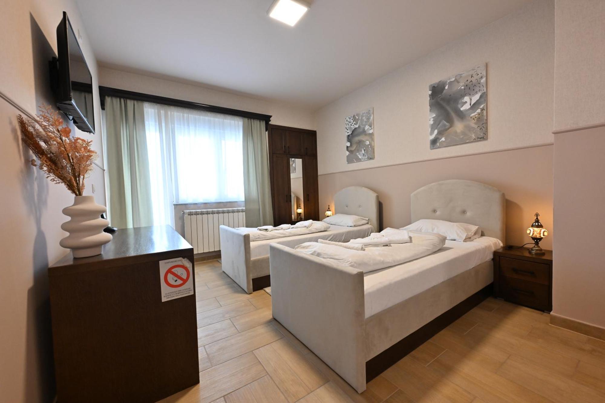 Hotel Lane Sjenica Bagian luar foto