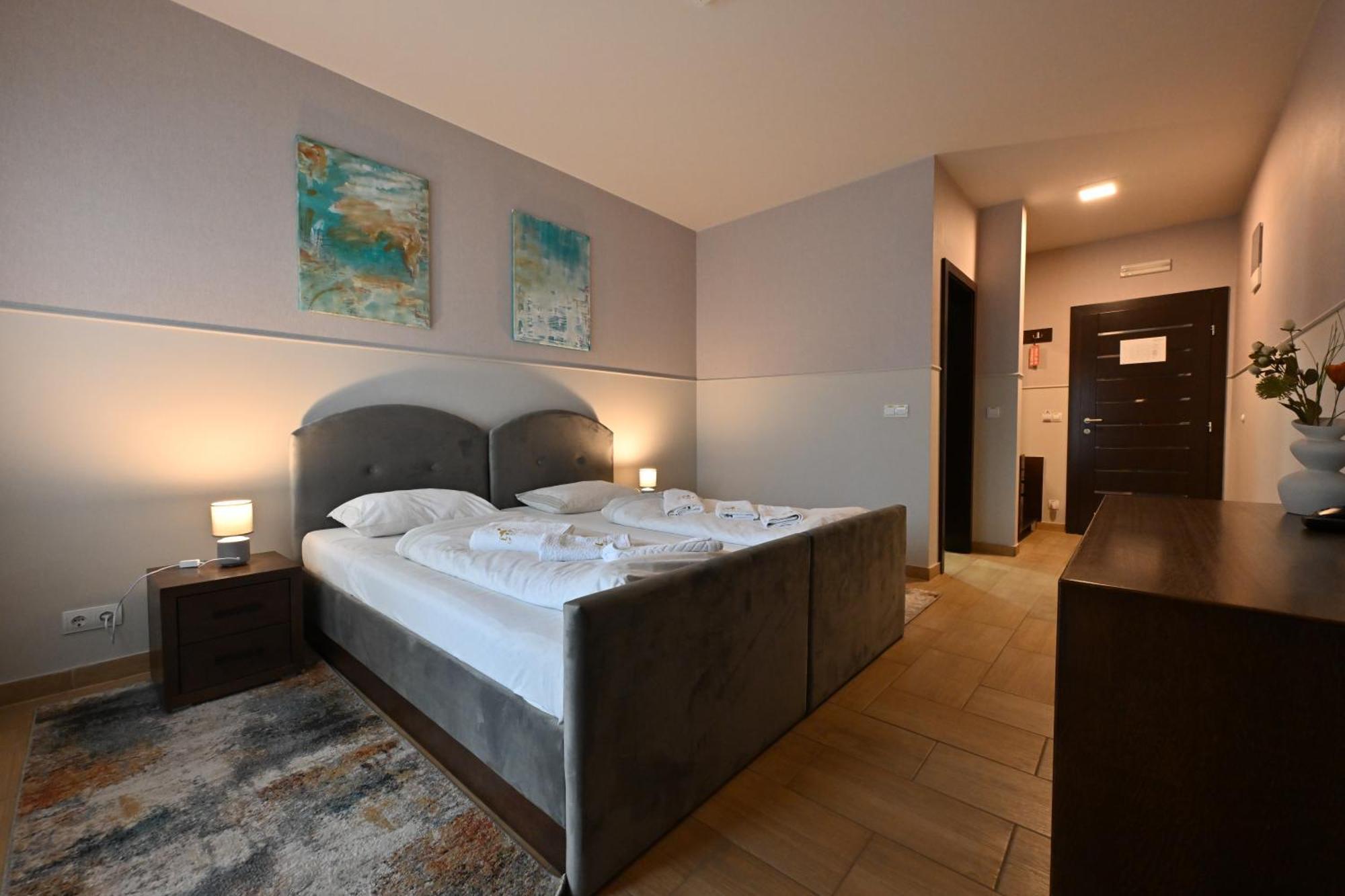 Hotel Lane Sjenica Bagian luar foto