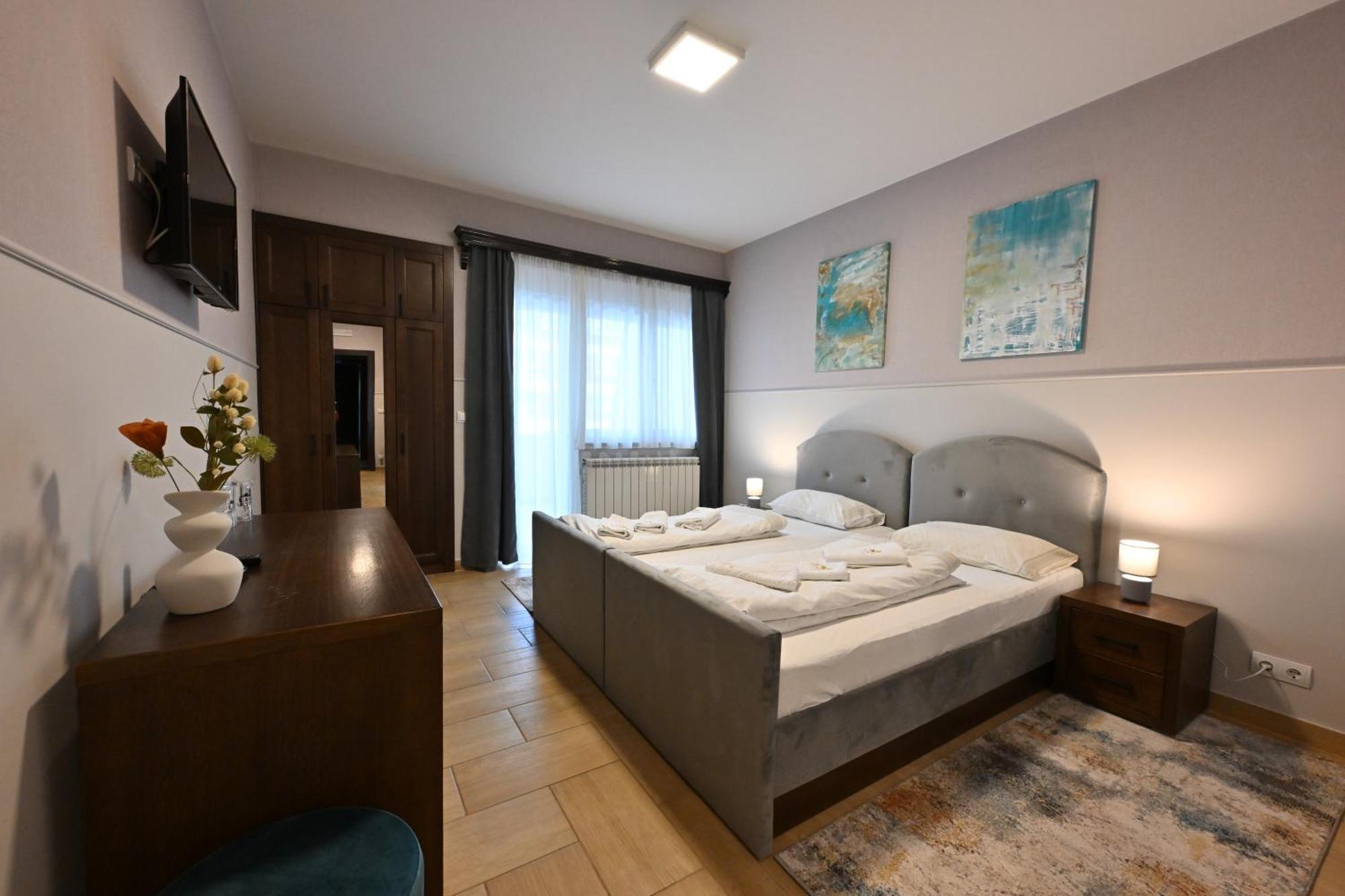 Hotel Lane Sjenica Bagian luar foto